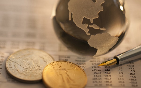 美联储鸽派政策推高金价至4337，多重利好共振待下周数据验证